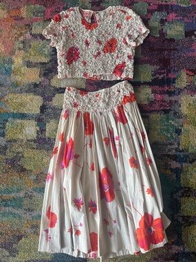 Free People Cream Floral Cropped Top & Skirt Set with Pink-Red Flowers